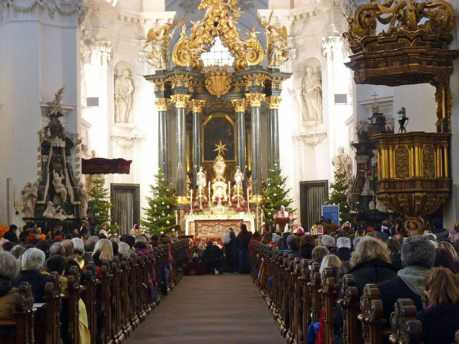 Bundesweite Eröffnung der Sternsingeraktion in Fulda (Foto: Karl-Franz Thiede)